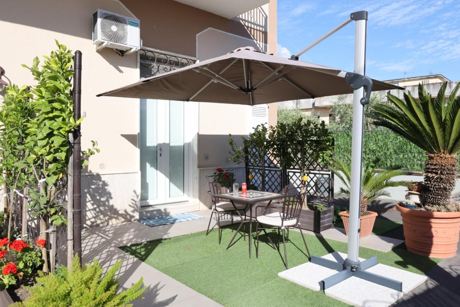 Sole Apartments Sarno Bagian luar foto